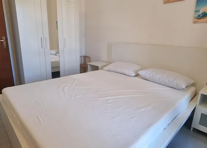 Nicole\'S House